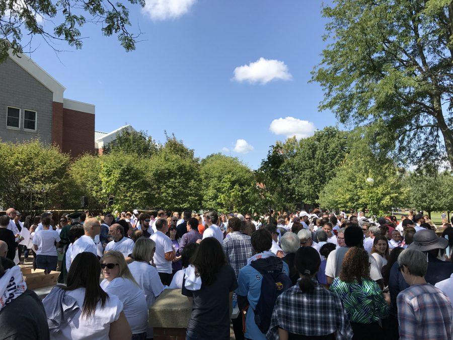Hundreds+of+students%2C+faculty+and+staff+gathered+for+the+Walk+a+Mile+for+Unity+event+in+Duffey+Plaza.+Photo+by+Samuel+Northrup
