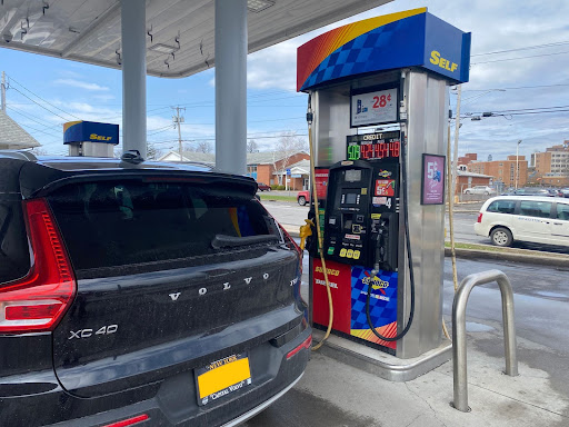 Gas prices have continued to rise in the Utica area. Photo was taken at the Sunoco across from Utica University. 