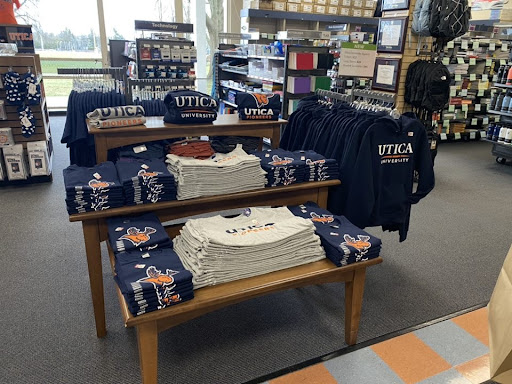 Bookstore offering new “UU” merchandise – The Tangerine