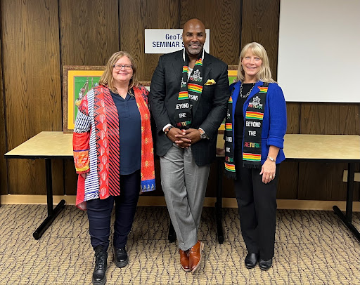 (Left: Director Deborah Wislon - Allam. Center: Professor Clemmie Harris. Right: Professor Ellen Smith)
