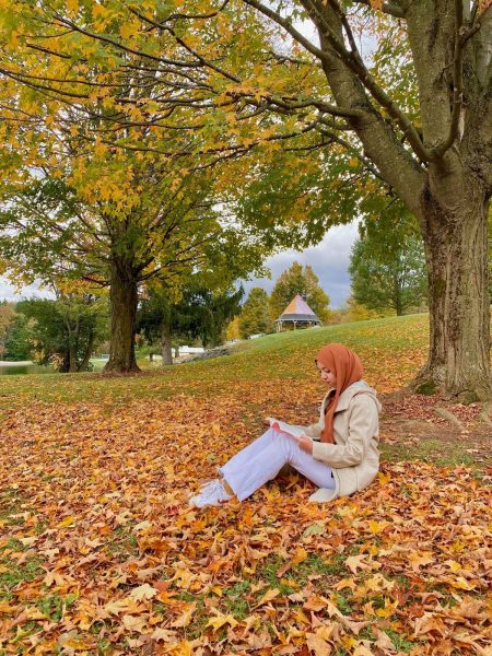 Navigation to Story: ‘Autumns in Central New York do not disappoint,’ Malaysian student loves experiencing the four seasons