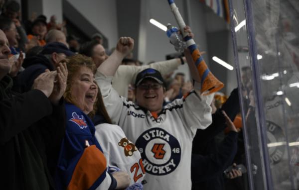 Navigation to Story: Utica men’s hockey reach the National Championships